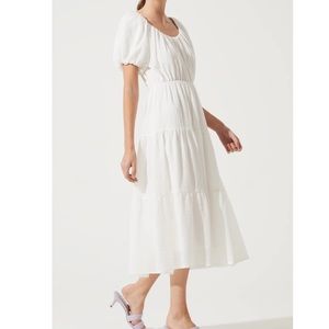 Tiered Short Sleeve Dress
ASTR THE LABEL